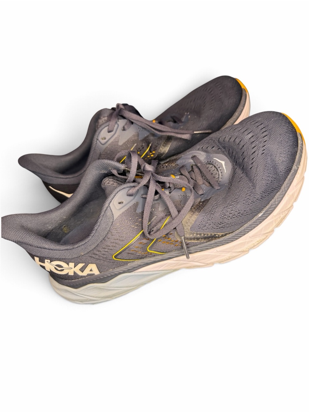Hoka Men’s Arahi 5 Gray and Navy Running Sneakers with Yellow Accents